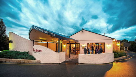 Country Club Villas - Lightning Ridge Tourism 7