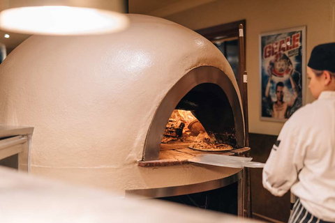 Country Club Villas - Lightning Ridge Tourism 12