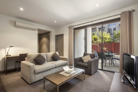 Quest Glen Waverley - Lightning Ridge Tourism 1