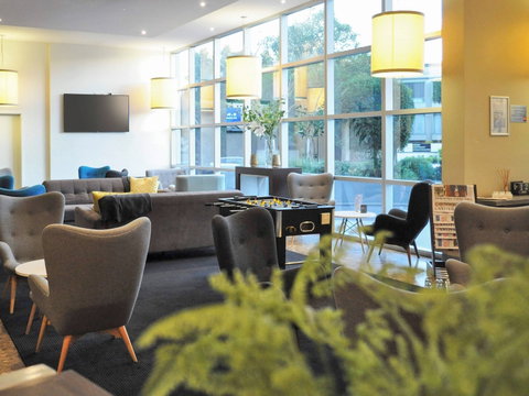 Hotel Ibis Glen Waverley - Lightning Ridge Tourism 2
