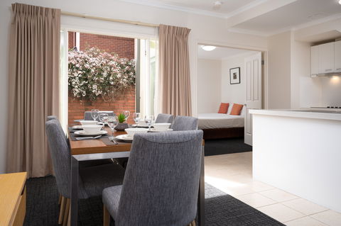 Aligned Corporate Residences Kew - Lightning Ridge Tourism 2