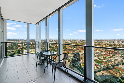Astra Apartments Parramatta - Skyrise - Lightning Ridge Tourism 1