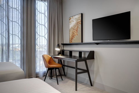Vibe Hotel Canberra - Lightning Ridge Tourism 40