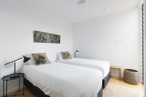 Bangalay Luxury Villas - Lightning Ridge Tourism 28