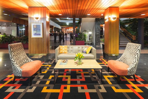Pavilion On Northbourne - Lightning Ridge Tourism 0