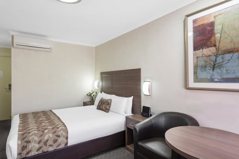 Garden City Hotel, Best Western Signature Collection - Lightning Ridge Tourism 5
