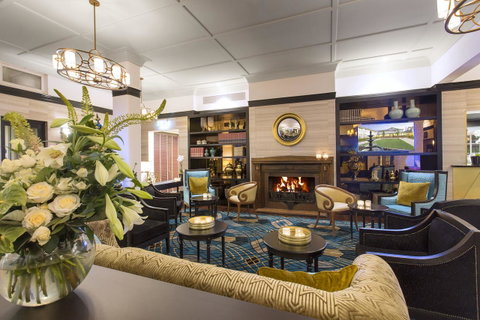 Hotel Kurrajong Canberra - Lightning Ridge Tourism 32