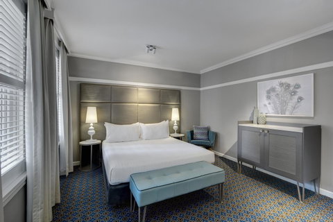 Hotel Kurrajong Canberra - Lightning Ridge Tourism 9