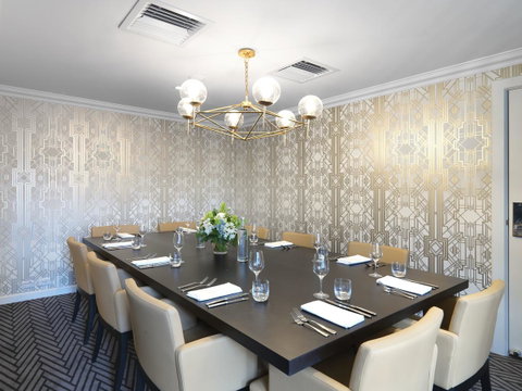 Hotel Kurrajong Canberra - Lightning Ridge Tourism 30
