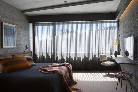 Ovolo Nishi - Lightning Ridge Tourism 38