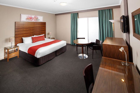 Quality Hotel Dickson - Lightning Ridge Tourism 13
