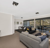 Accommodate Canberra - The Summit - Lightning Ridge Tourism