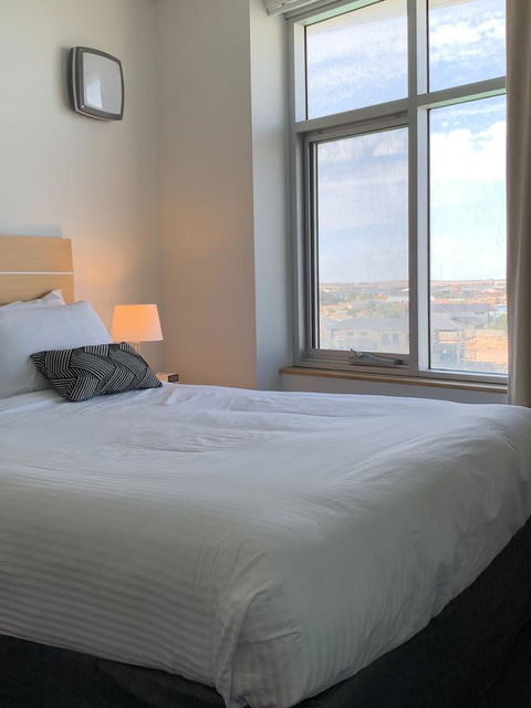 Wallaroo Marina Stayz - Lightning Ridge Tourism 21
