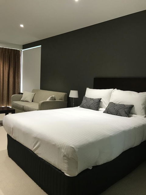 Wallaroo Marina Stayz - Lightning Ridge Tourism 15