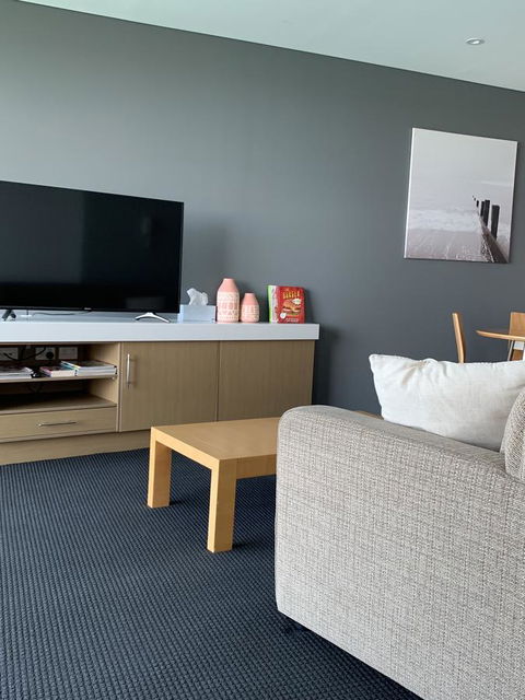 Wallaroo Marina Stayz - Lightning Ridge Tourism 17