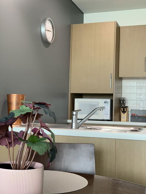 Wallaroo Marina Stayz - Lightning Ridge Tourism 3