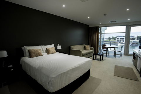Wallaroo Marina Apartments - Lightning Ridge Tourism 36