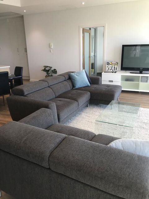 Wallaroo Marina Apartments - Lightning Ridge Tourism 4