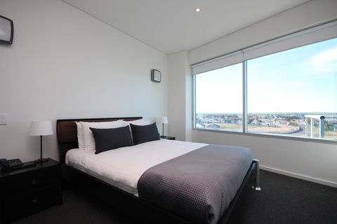 Wallaroo Marina Apartments - Lightning Ridge Tourism 14