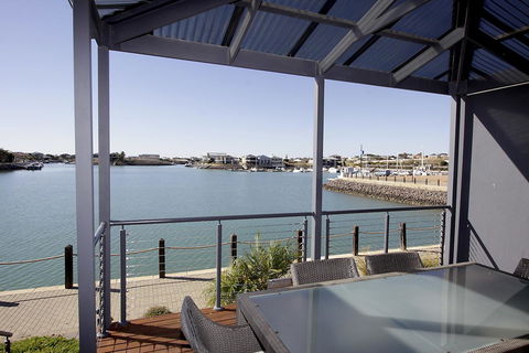 Wallaroo Marina Apartments - Lightning Ridge Tourism 8