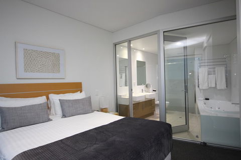 Wallaroo Marina Apartments - Lightning Ridge Tourism 16