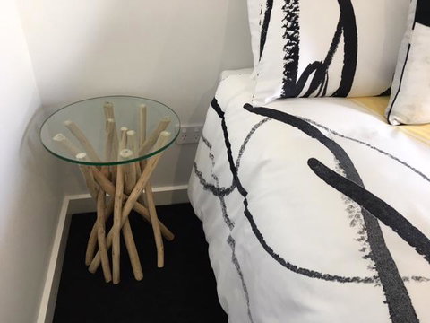 Port Lincoln Shark Apartment 1 - Lightning Ridge Tourism 6