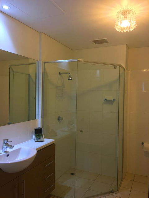 Wallaroo Marina Luxury Apartment - Lightning Ridge Tourism 11