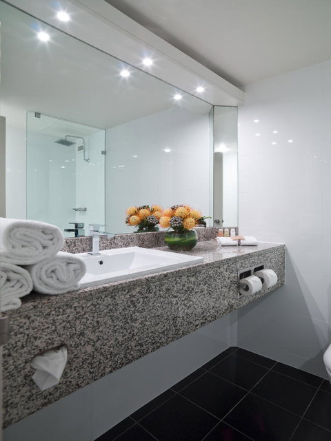 Hotel Grand Chancellor Adelaide - Lightning Ridge Tourism 30