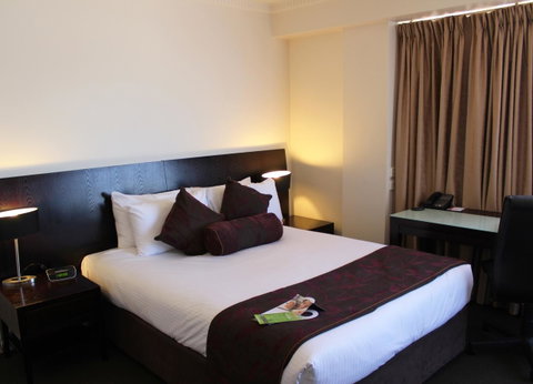 Hotel Grand Chancellor Adelaide - Lightning Ridge Tourism 26