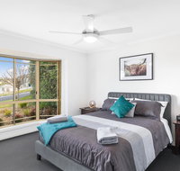 Maggie's Place - Lightning Ridge Tourism