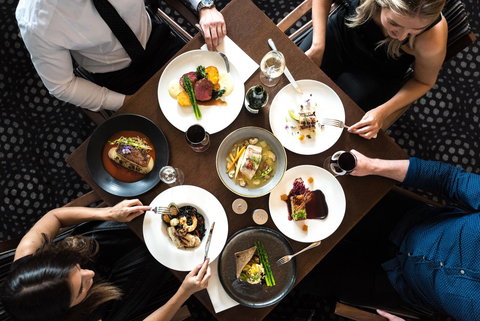 Pullman Adelaide - Lightning Ridge Tourism 16