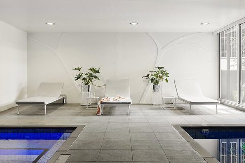 Pullman Adelaide - Lightning Ridge Tourism 12