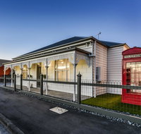 Aloha Luxury Central - Lightning Ridge Tourism