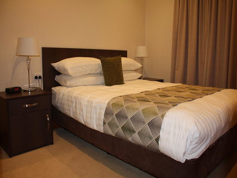 BIG4 Stuart Range Outback Resort - Lightning Ridge Tourism 6