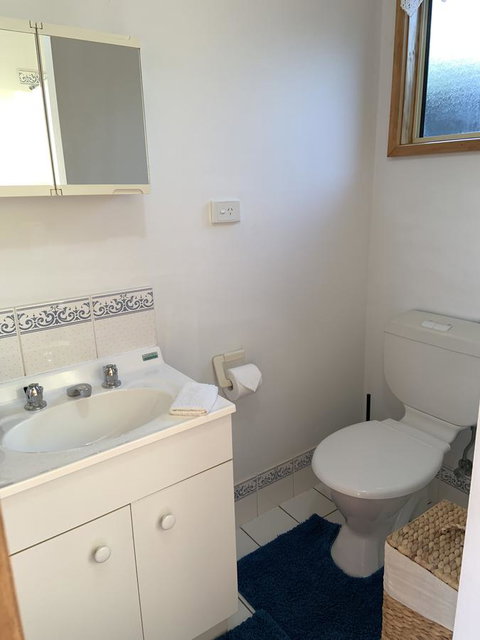 Moana Beach Sunset Holiday Accommodation A - Lightning Ridge Tourism 6