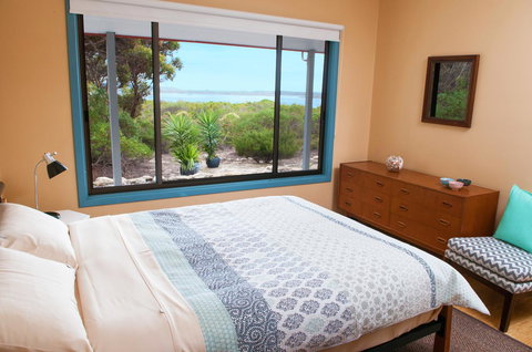 Kestrel Downs - Lightning Ridge Tourism 9