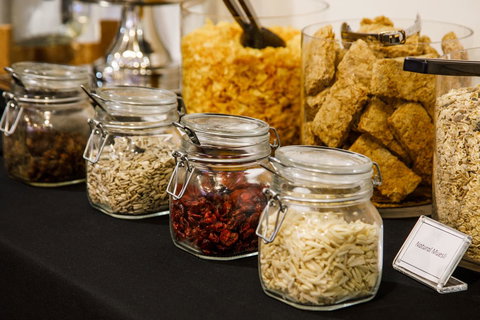 Adabco Boutique Hotel Adelaide - Lightning Ridge Tourism 2