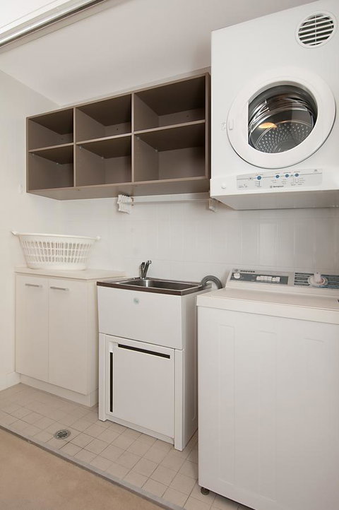 Adabco Boutique Hotel Adelaide - Lightning Ridge Tourism 32