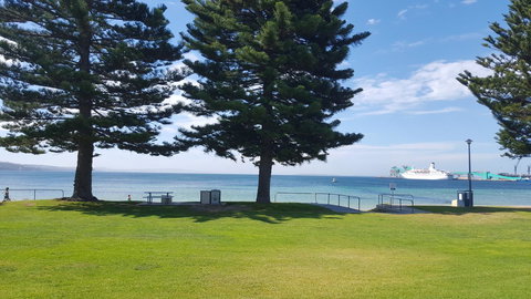 Aart Apartments - Lightning Ridge Tourism 2