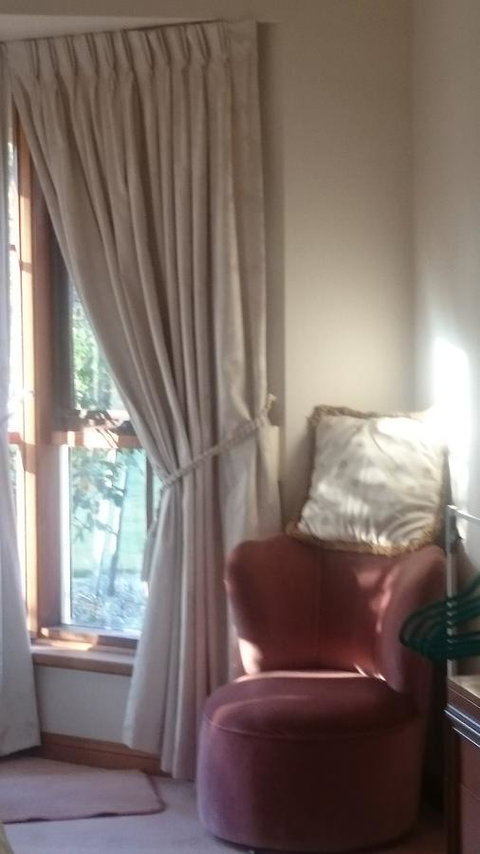 Gaerwood B&B - Lightning Ridge Tourism 2