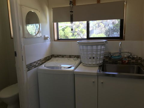 Hydeaway Bay - Own Private Bay + Kayaks - Lightning Ridge Tourism 14