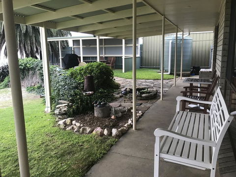 Hydeaway Bay - Own Private Bay + Kayaks - Lightning Ridge Tourism 24