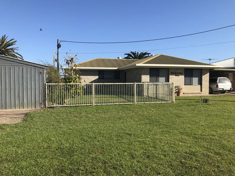 Hydeaway Bay - Own Private Bay + Kayaks - Lightning Ridge Tourism 4