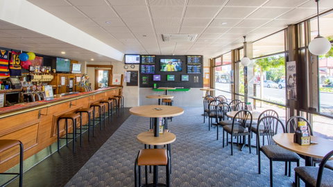 Bay Motel Hotel - Lightning Ridge Tourism 13