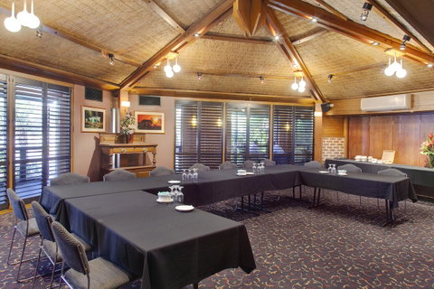 Arkaba Hotel - Lightning Ridge Tourism 32