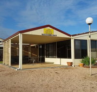 Wallaroo Sunset home - Lightning Ridge Tourism