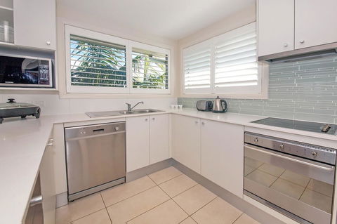 Pacific Blue 278-265 Sandy Pt Rd- Dual Key Access, Wifi, Linen And Air Conditioning - Lightning Ridge Tourism 8