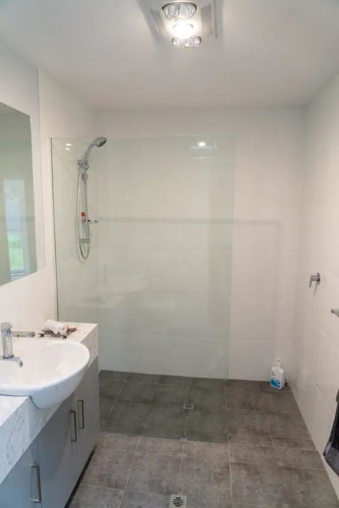 Gawler Townhouse 3 Bedroom - Lightning Ridge Tourism 19