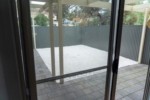 Gawler Townhouse 3 Bedroom - Lightning Ridge Tourism 11