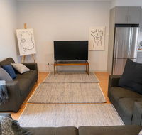 Gawler Townhouse 3 Bedroom - Lightning Ridge Tourism